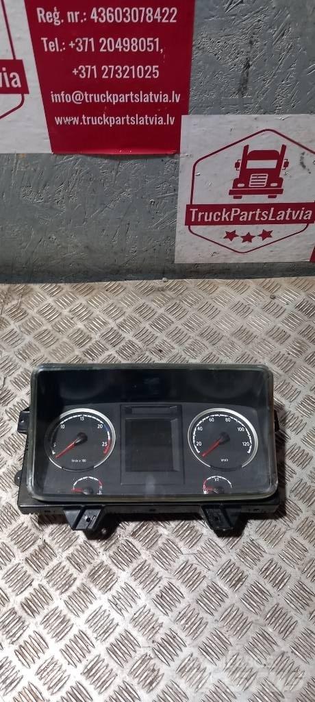 Scania R 440    2052210 Cabine en interieur