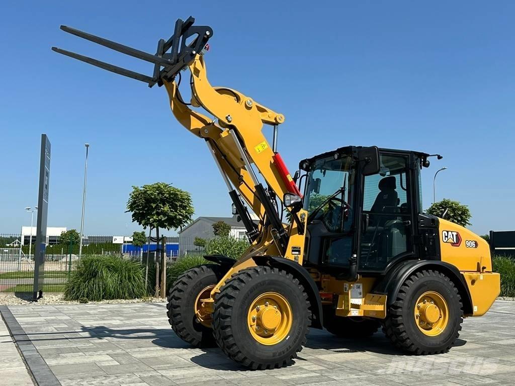 CAT 906 Wielladers