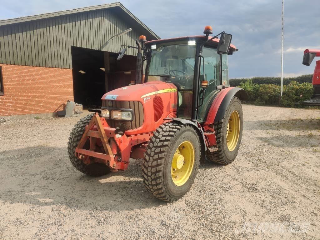 John Deere 5100 R Tractoren