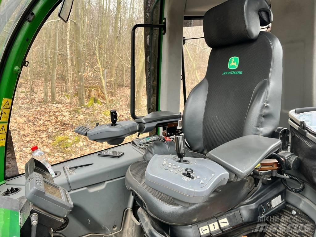John Deere 1210 E Uitrijwagens