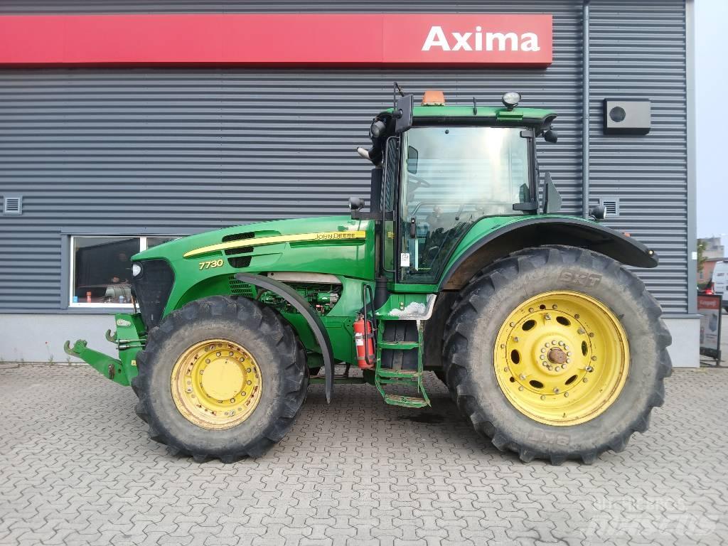 John Deere 7730 AP Tractoren