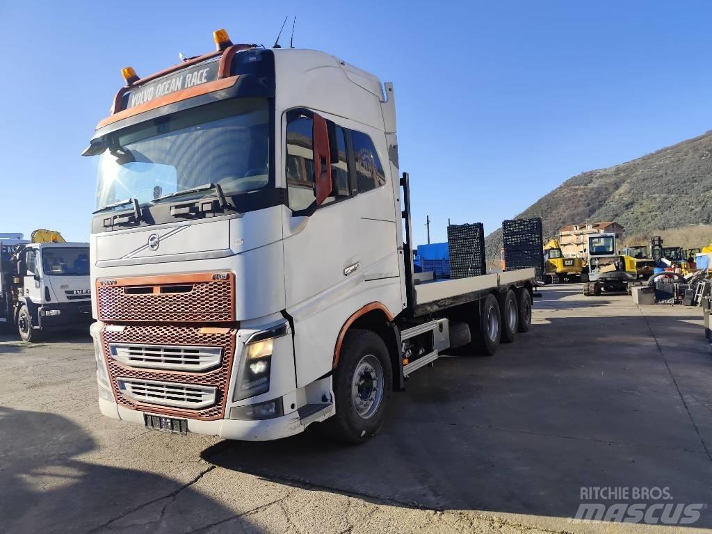 Volvo FH 16 660 Vrachtwagen met vlakke laadvloer en lier