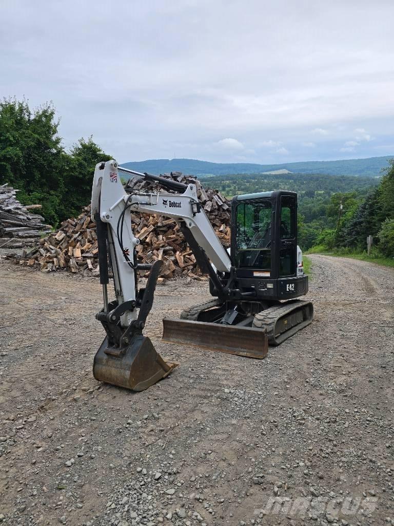 Bobcat E42 Minigraafmachines < 7t