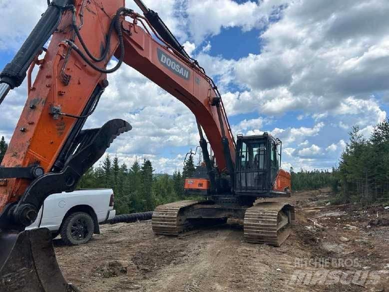Doosan DX 350 LC Rupsgraafmachines