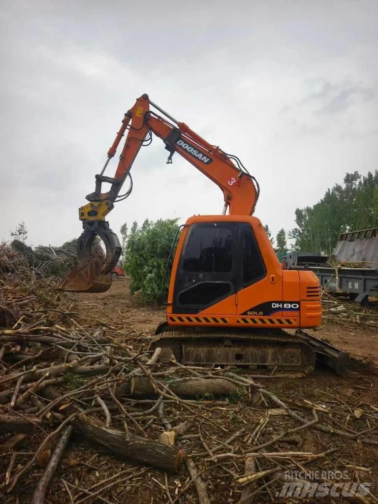 Doosan DH 80 Rupsgraafmachines