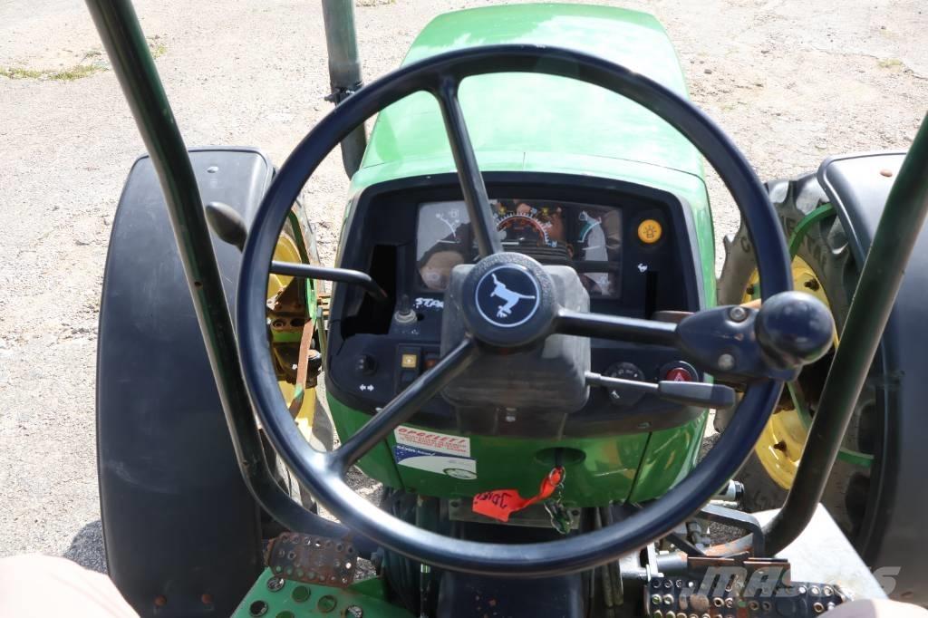 John Deere 5400 Tractoren