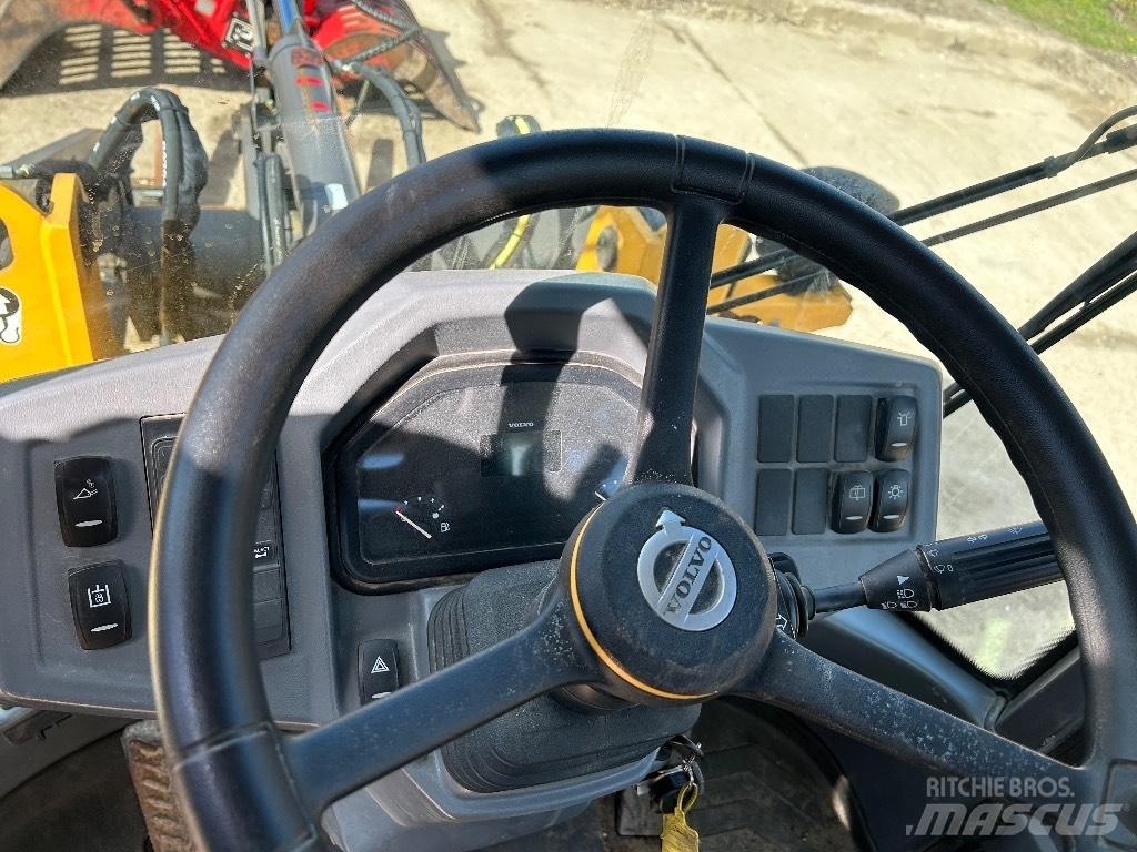 Volvo L 35 G Wielladers