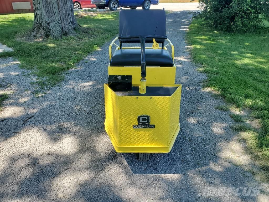 Cushman Minute Miser Electro trekker