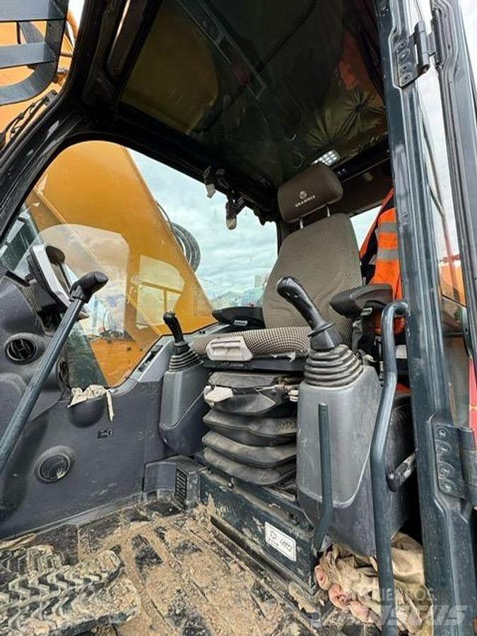 Hyundai HX235 LCR Speciale Graafmachines