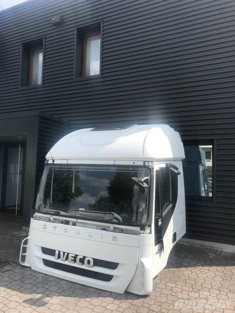Iveco Stralis AT Cabine en interieur