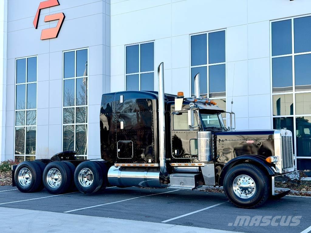 Peterbilt 379 Trekkers