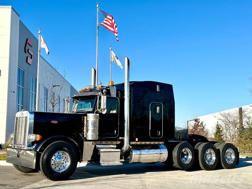 Peterbilt 379 Trekkers