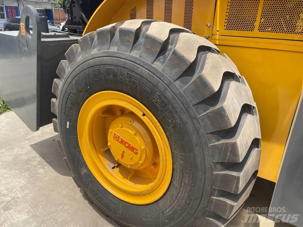 XCMG XS 223 J Trilrolwalsen