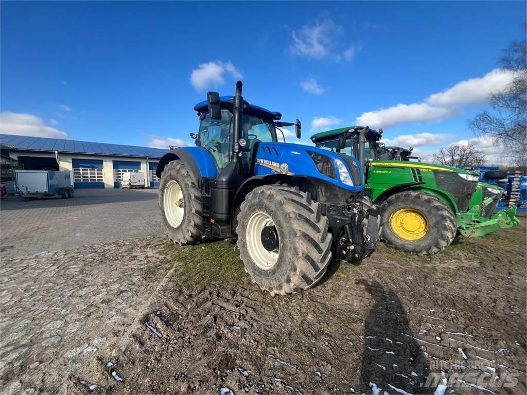 New Holland T7.315 Tractoren