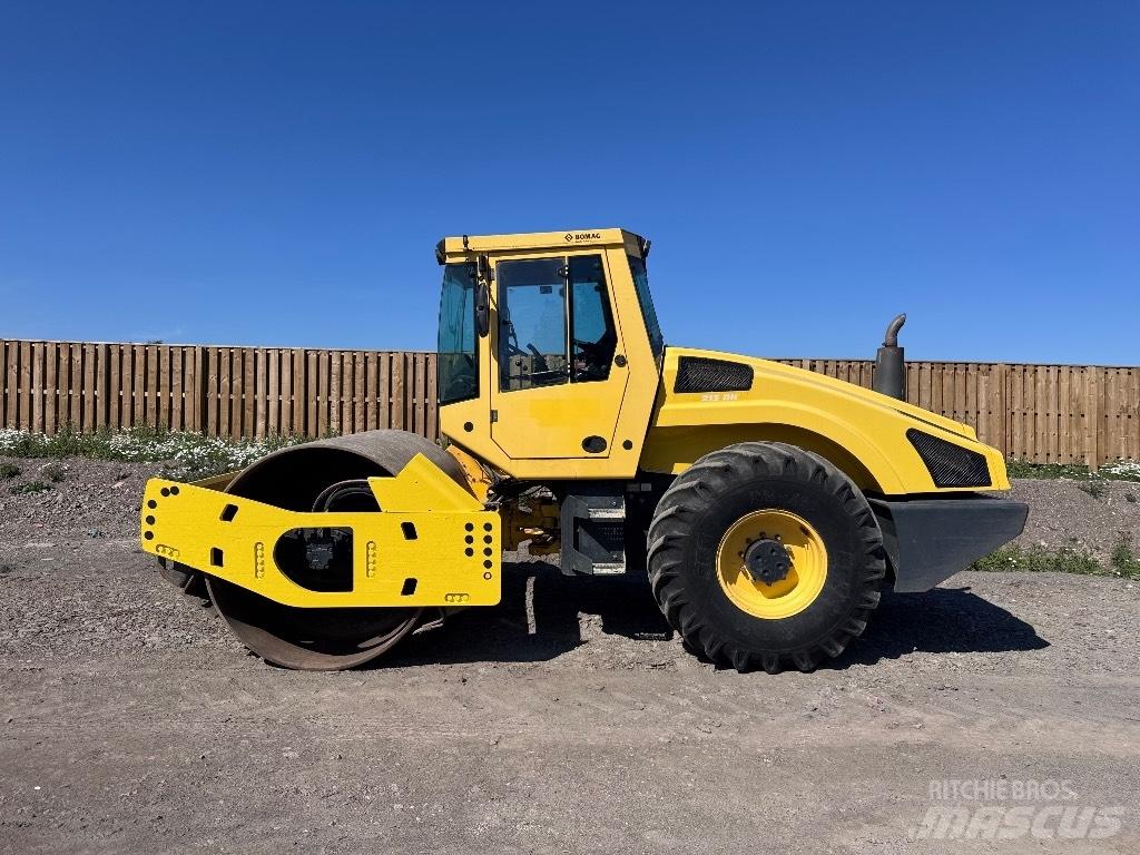 Bomag BW 213 D H-4 Trilrolwalsen