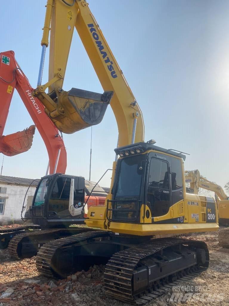 Komatsu PC 200-8 Rupsgraafmachines