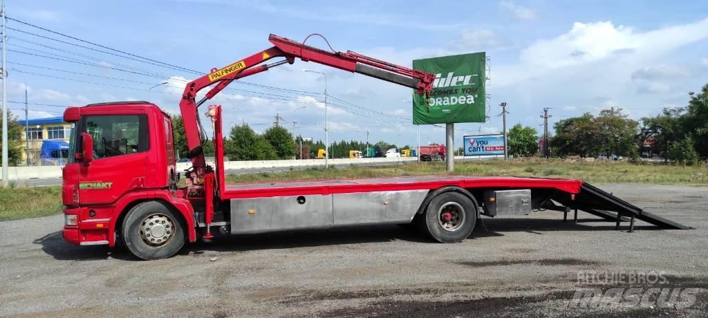 Scania 94 D 220 Vlakke laadvloer met kraan