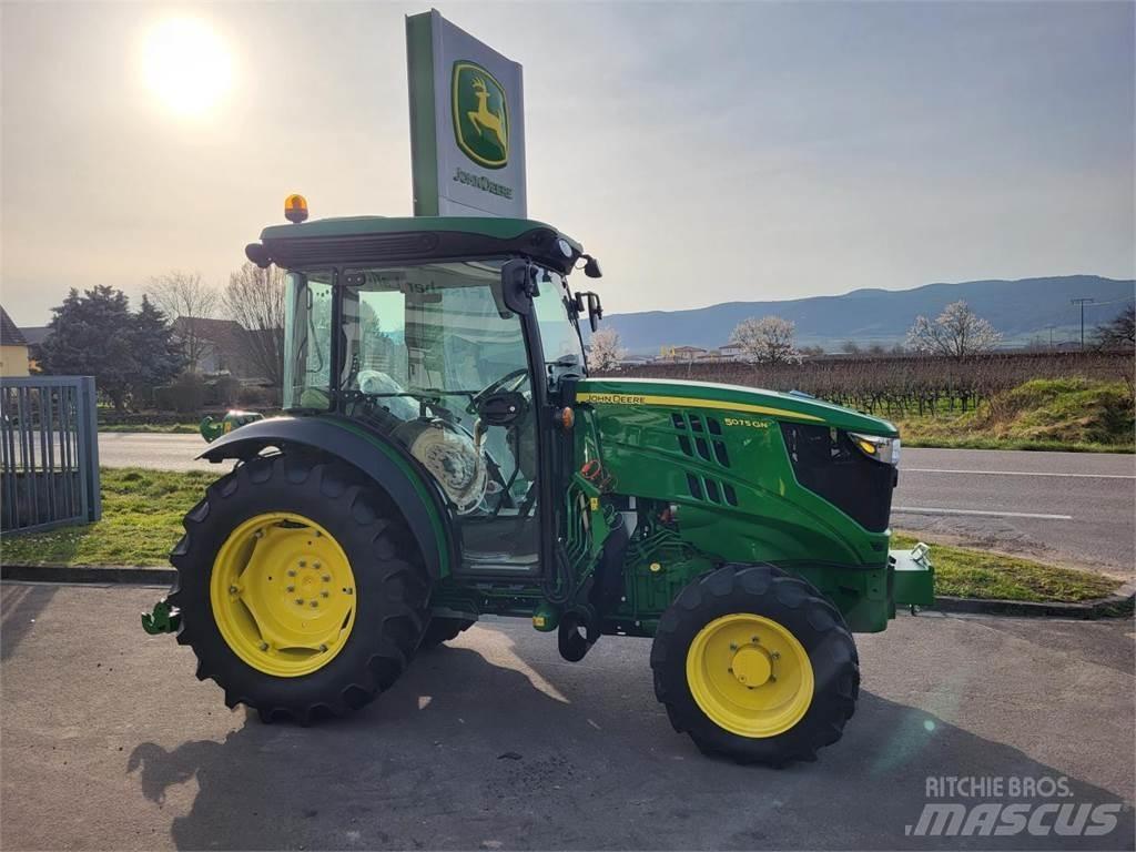 John Deere 5075GN Tractoren