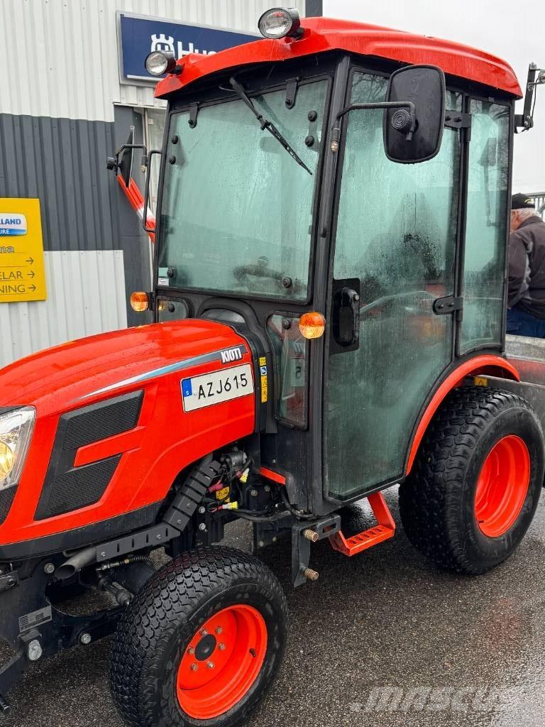 Kioti CK 2810 HST Compacttrekkers