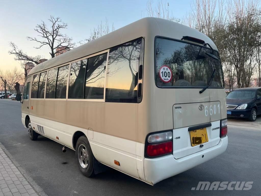 Toyota Coaster Bus Minibussen