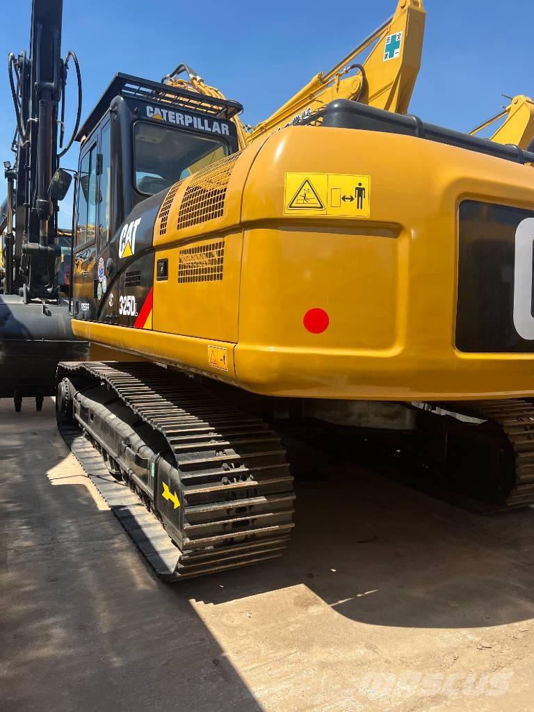CAT 325D Rupsgraafmachines
