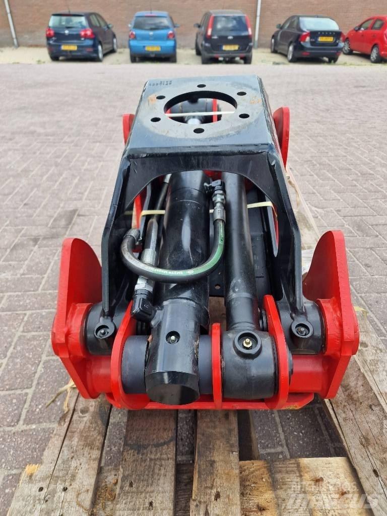 Cranab CR 26 Uitrijwagens