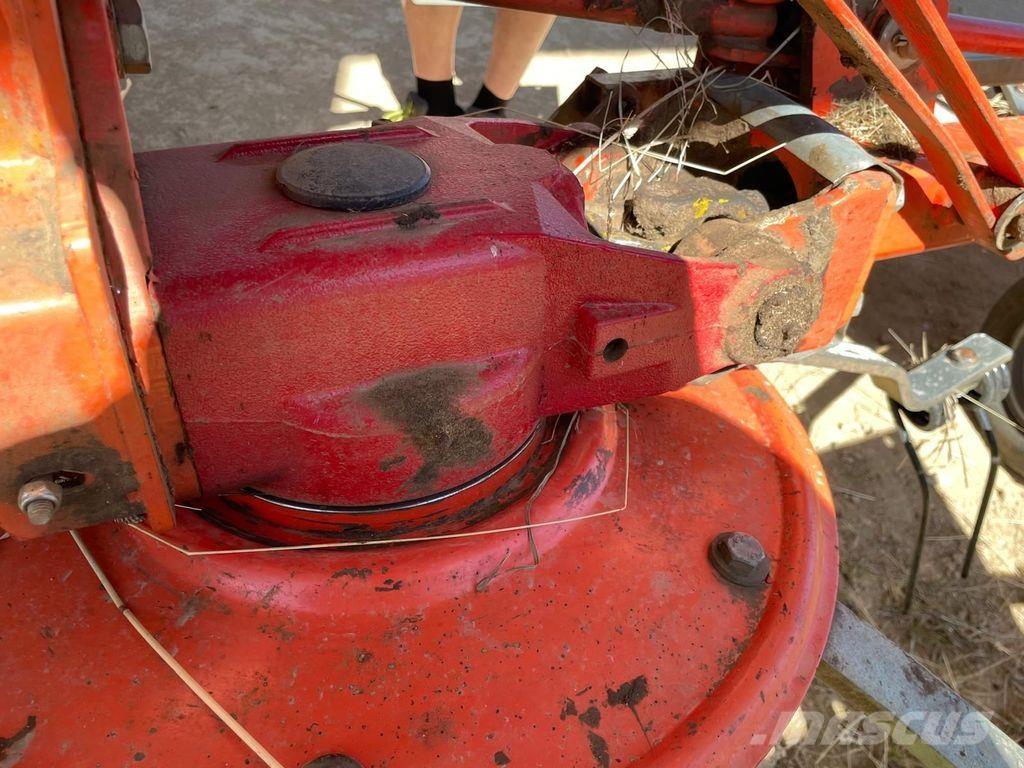 Fella TH 800 Schudders