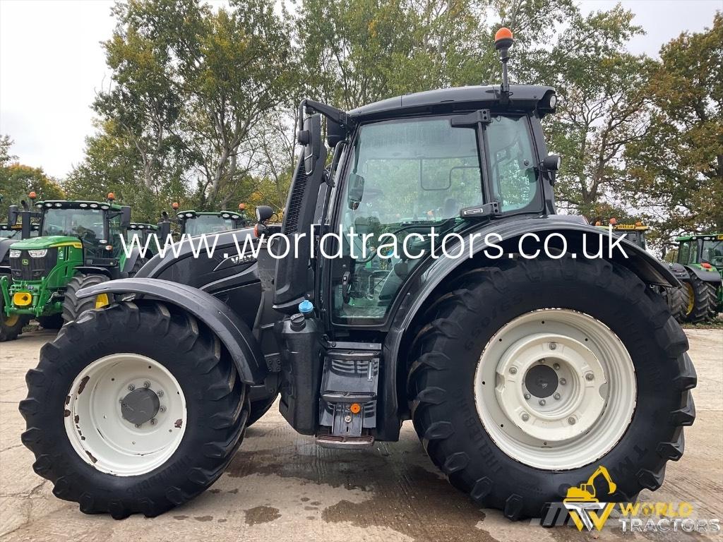 Valtra N174 Tractoren