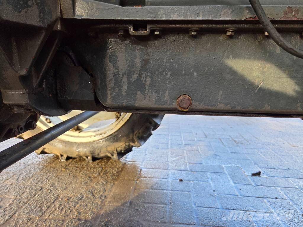 Renault 68-14RS Tractoren