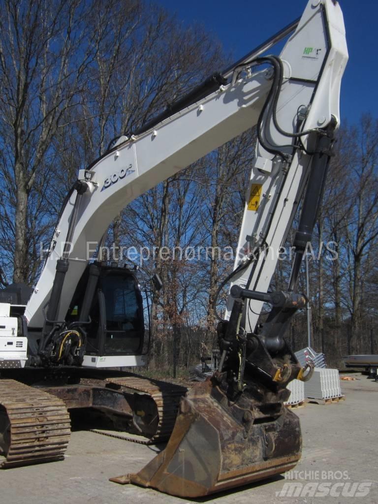 Hitachi ZX 300 LC-6 Rupsgraafmachines
