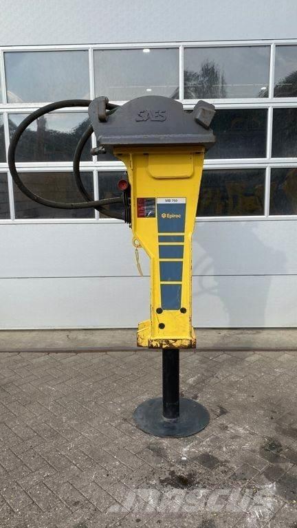 Epiroc MB750 Hamers en brekers