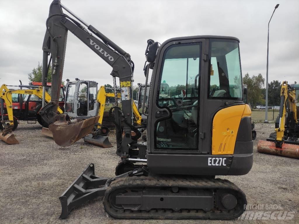 Volvo EC 27 C Minigraafmachines < 7t