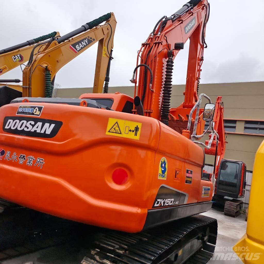 Doosan DX 150 LC Rupsgraafmachines
