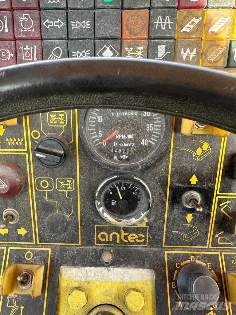 Ammann AFW 350 E Asfaltafwerkmachines