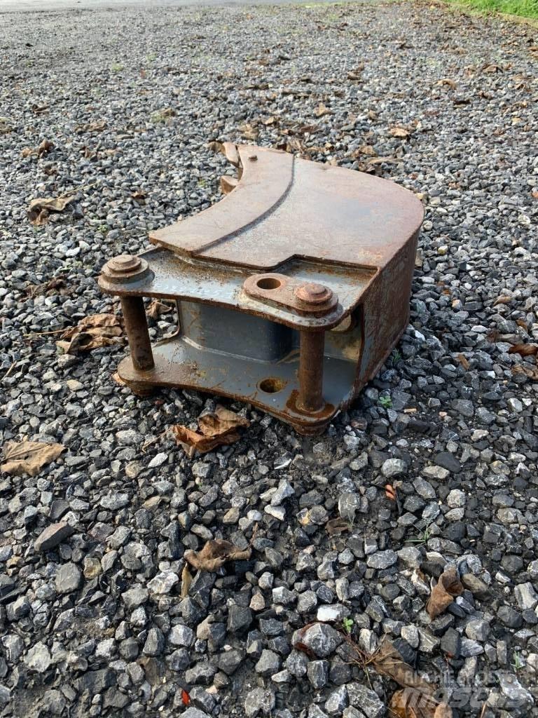 CNH GODET RETRO Overige gebruikte aanbouwapparatuur en componenten