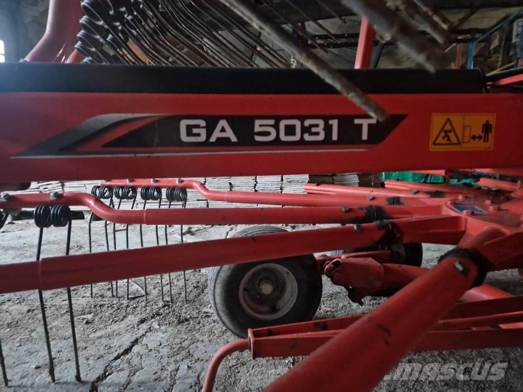 Kuhn 5031T Schudders