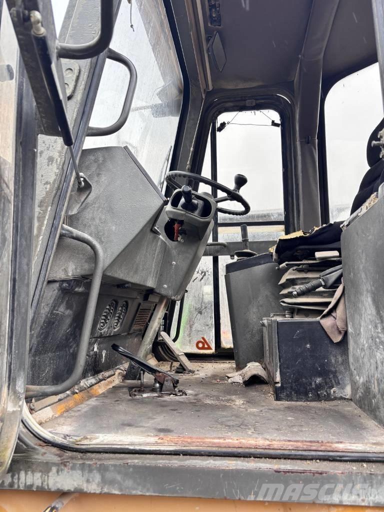 Hanomag 70 E Wielladers