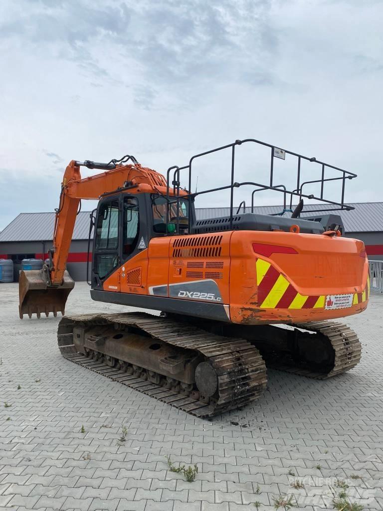 Doosan DX 225 LC Rupsgraafmachines