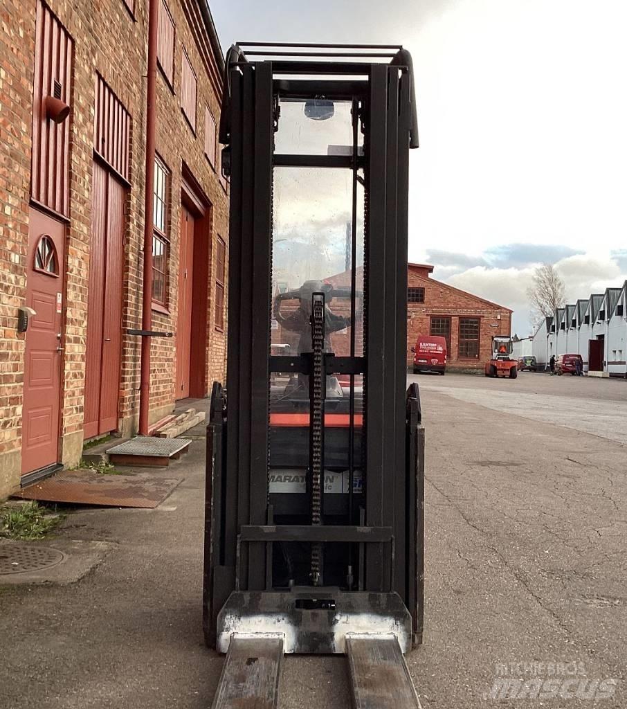 BT SPE 120 L Meeloop stapelaar