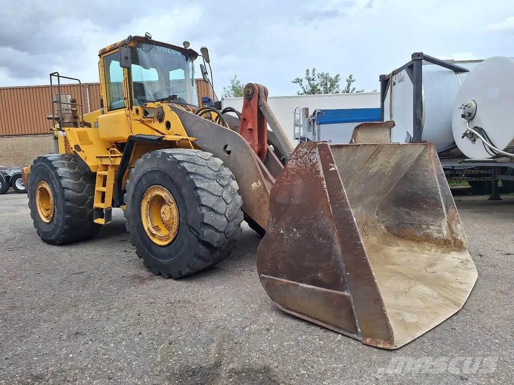 Volvo L220D Wielladers