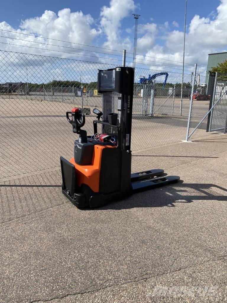 Toyota SWE 120 Meeloop stapelaar