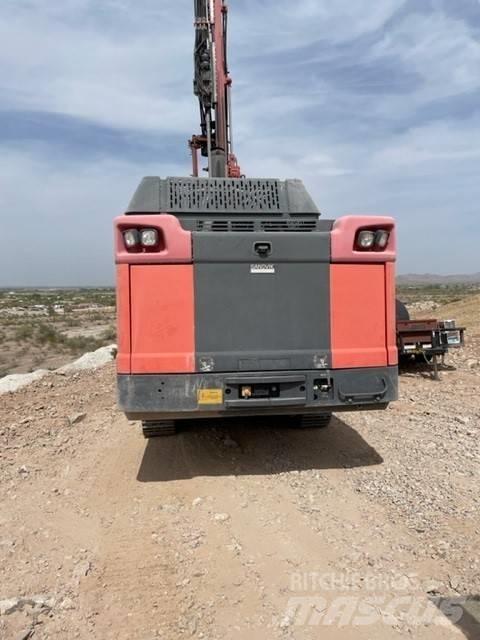 Sandvik DP 1500 i Surface drill rigs