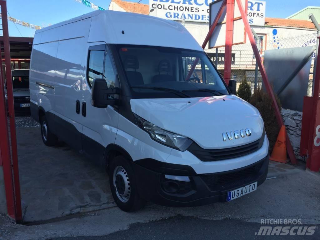 Iveco Daily 35 S 12 Gesloten opbouw