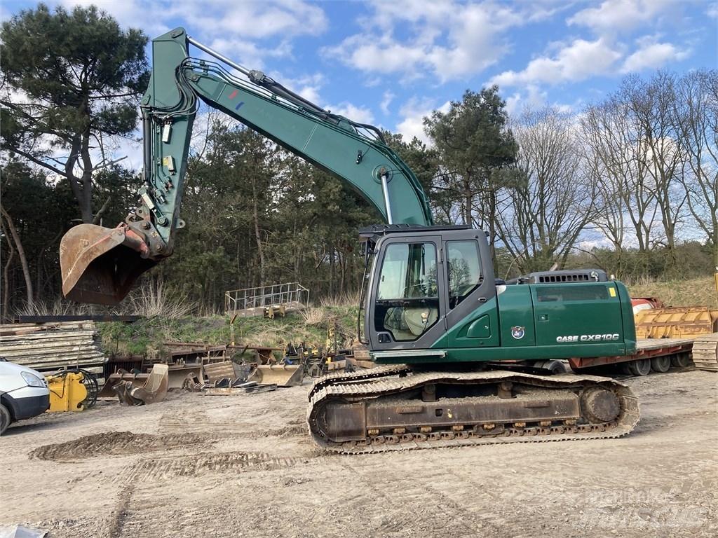 CASE CX 210 C Rupsgraafmachines