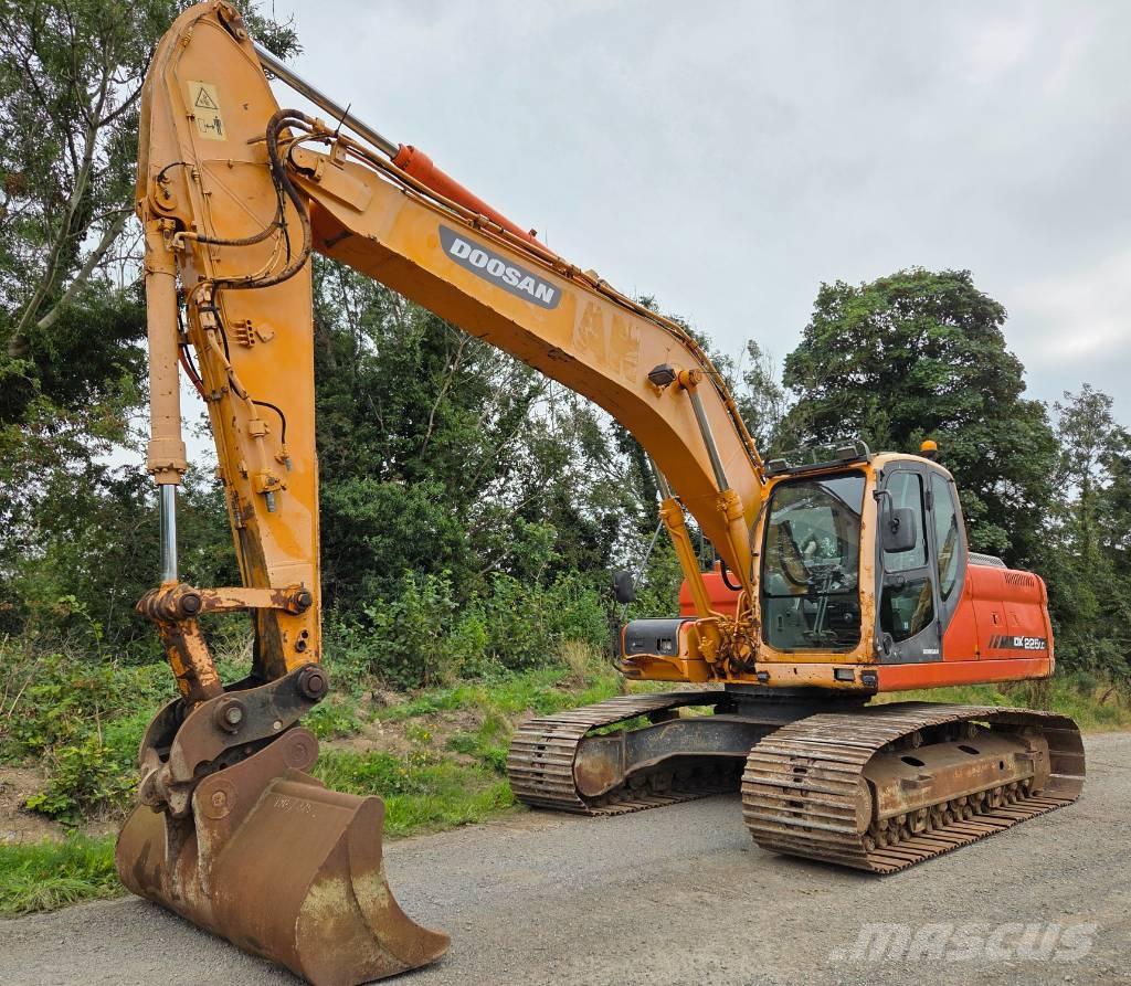Doosan DX 225 LC Rupsgraafmachines