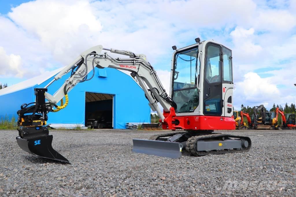 Takeuchi TB325R Minigraafmachines < 7t