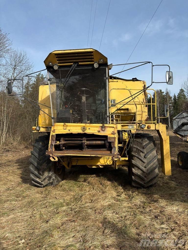 New Holland TX 36 Maaidorsmachines