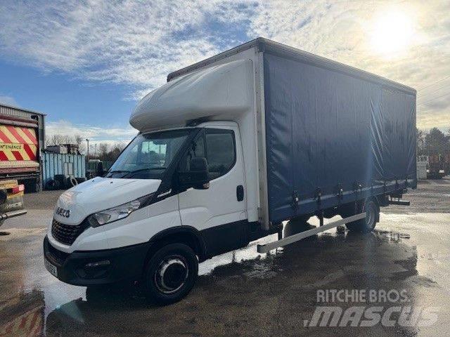 Iveco Daily 70-180 Schuifzeilopbouw