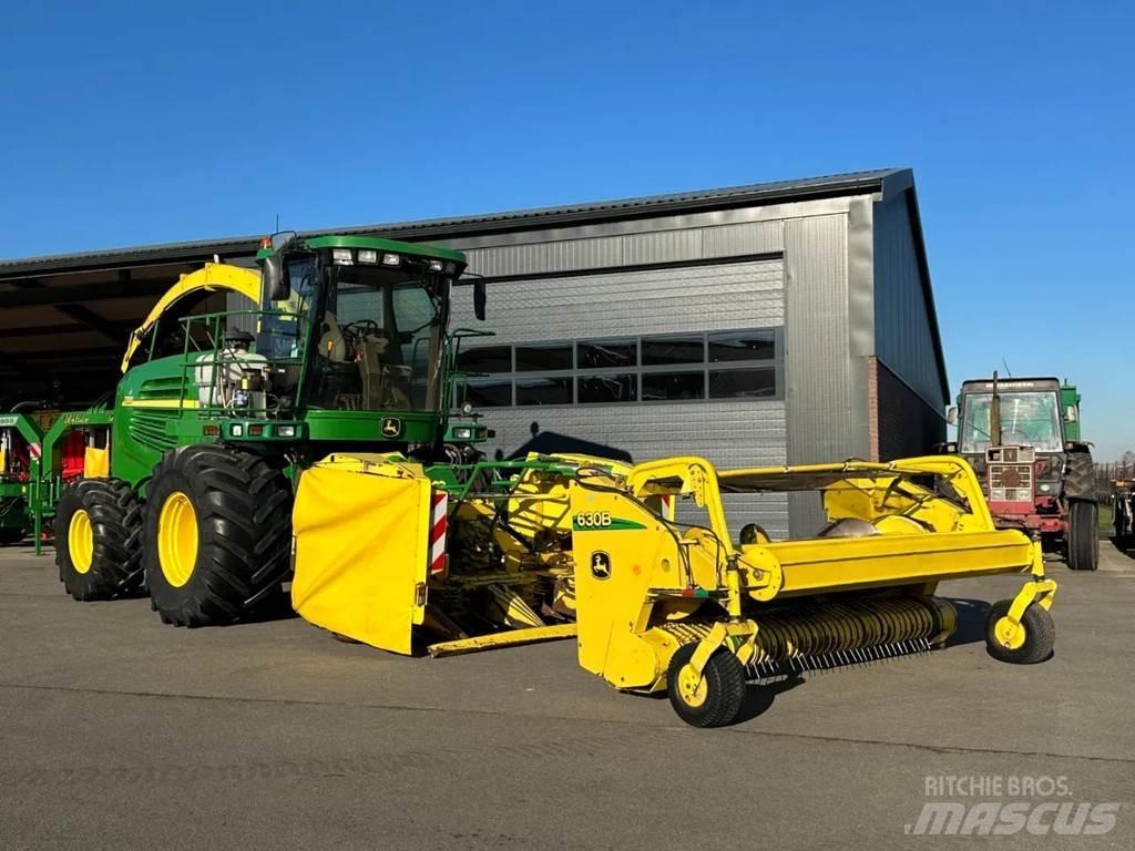 John Deere 7300 Houtversnipperaars