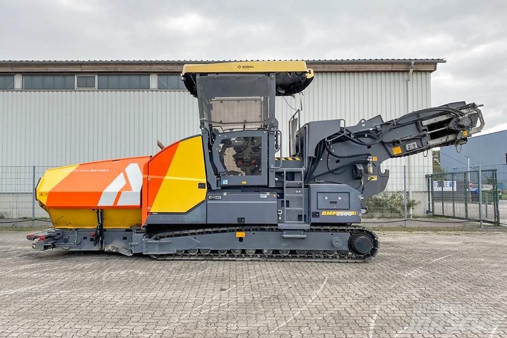 Bomag BMF 2500 S Asfaltafwerkmachines